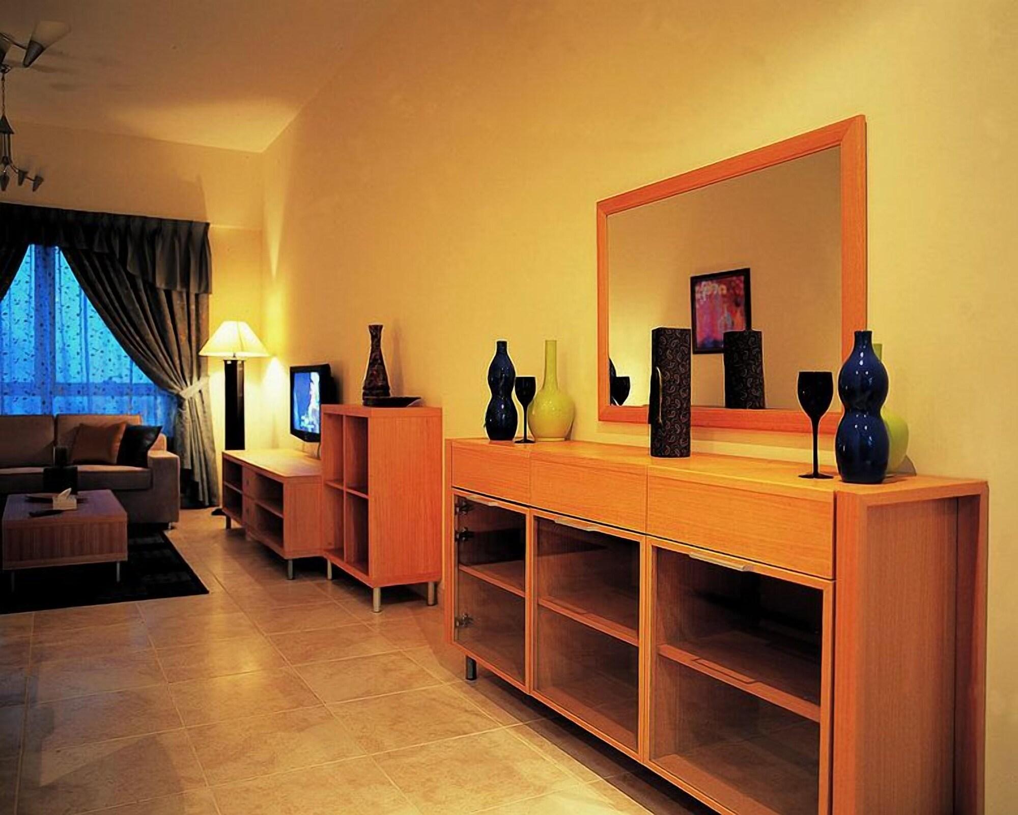 Al Raya Hotel Apartments Dubai Exterior photo
