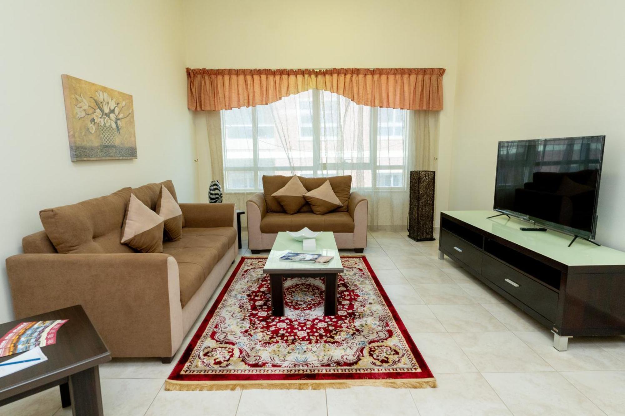 Al Raya Hotel Apartments Dubai Exterior photo