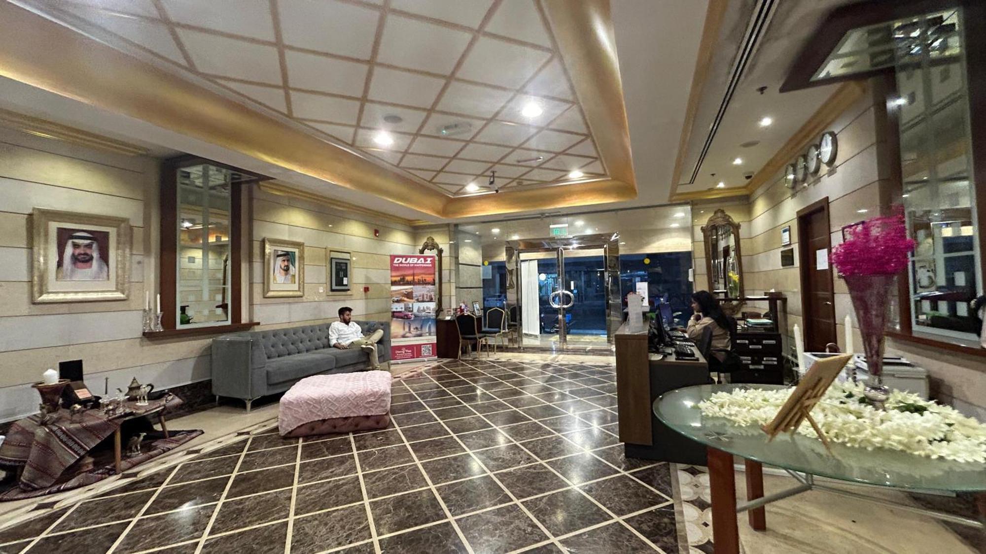 Al Raya Hotel Apartments Dubai Exterior photo